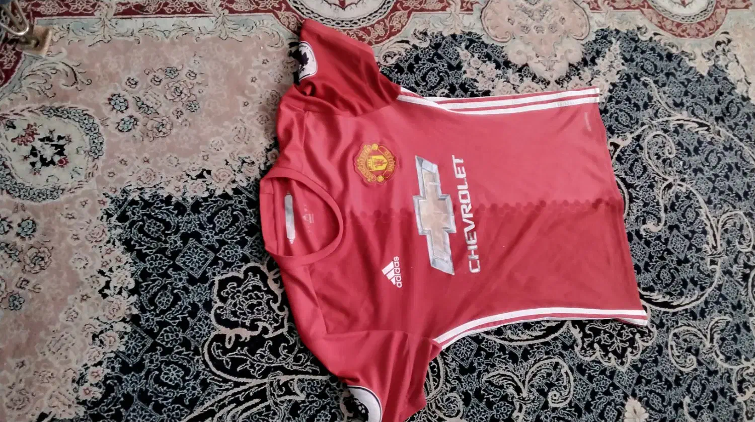 پیراهن اصلی ورزشی|تجهیزات ورزشی|شیراز, جرسقان|دیوار