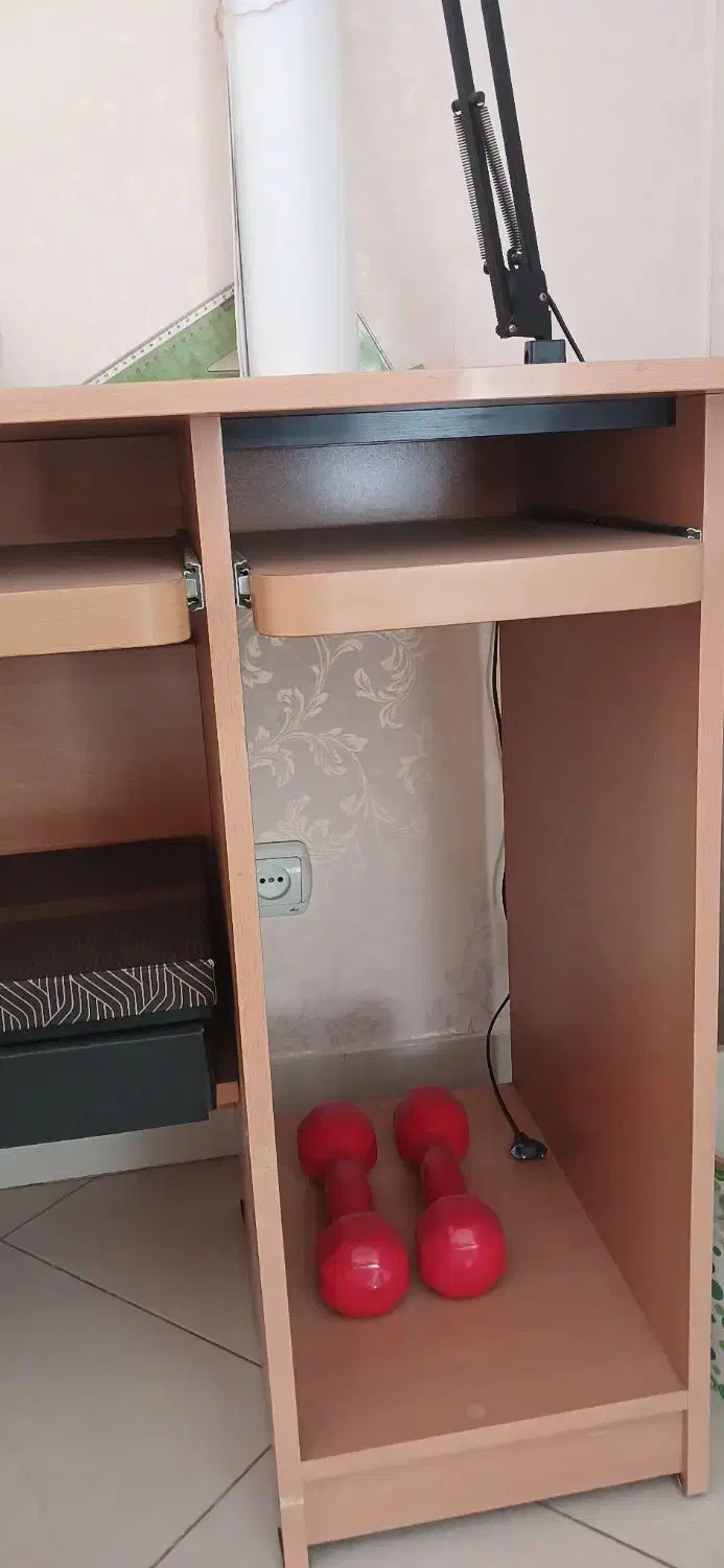 میز تحریر برای بچه ها و نوجوان|میز تحریر و کامپیوتر|تهران, سید خندان (جلفا)|دیوار