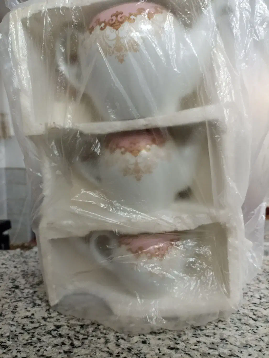 سه عدد قوری|قوری، کتری، قهوه‌ساز دستی|یزد, |دیوار