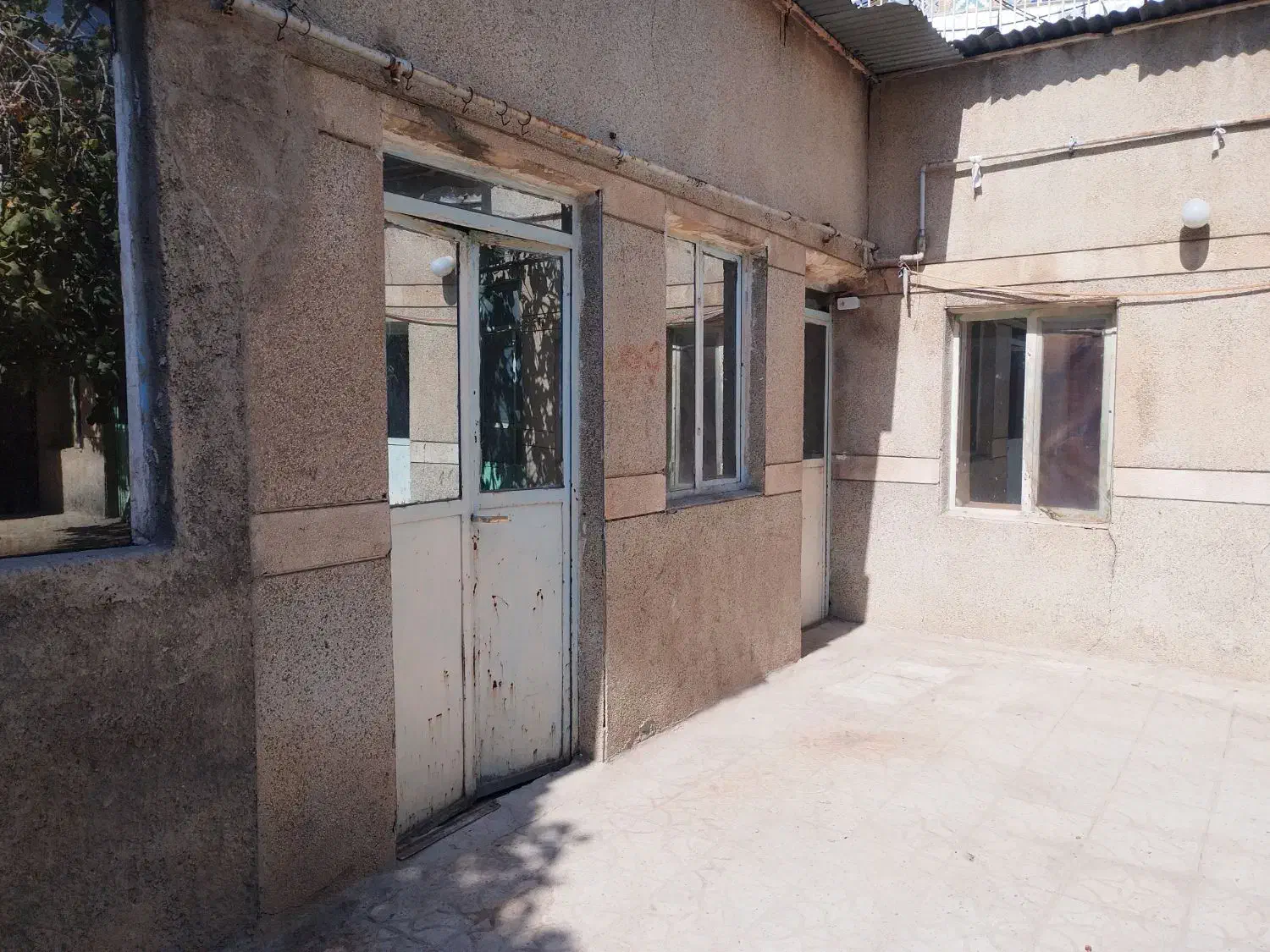 رهن و اجاره منزل|اجارهٔ خانه و ویلا|شیراز, سیاه سنگ|دیوار