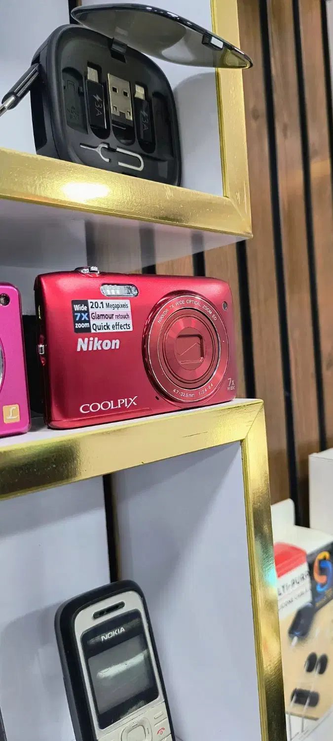 دوربین نیکون ۲۰مگاپیکسلHD|دوربین عکاسی و فیلم‌برداری|آبادان, |دیوار