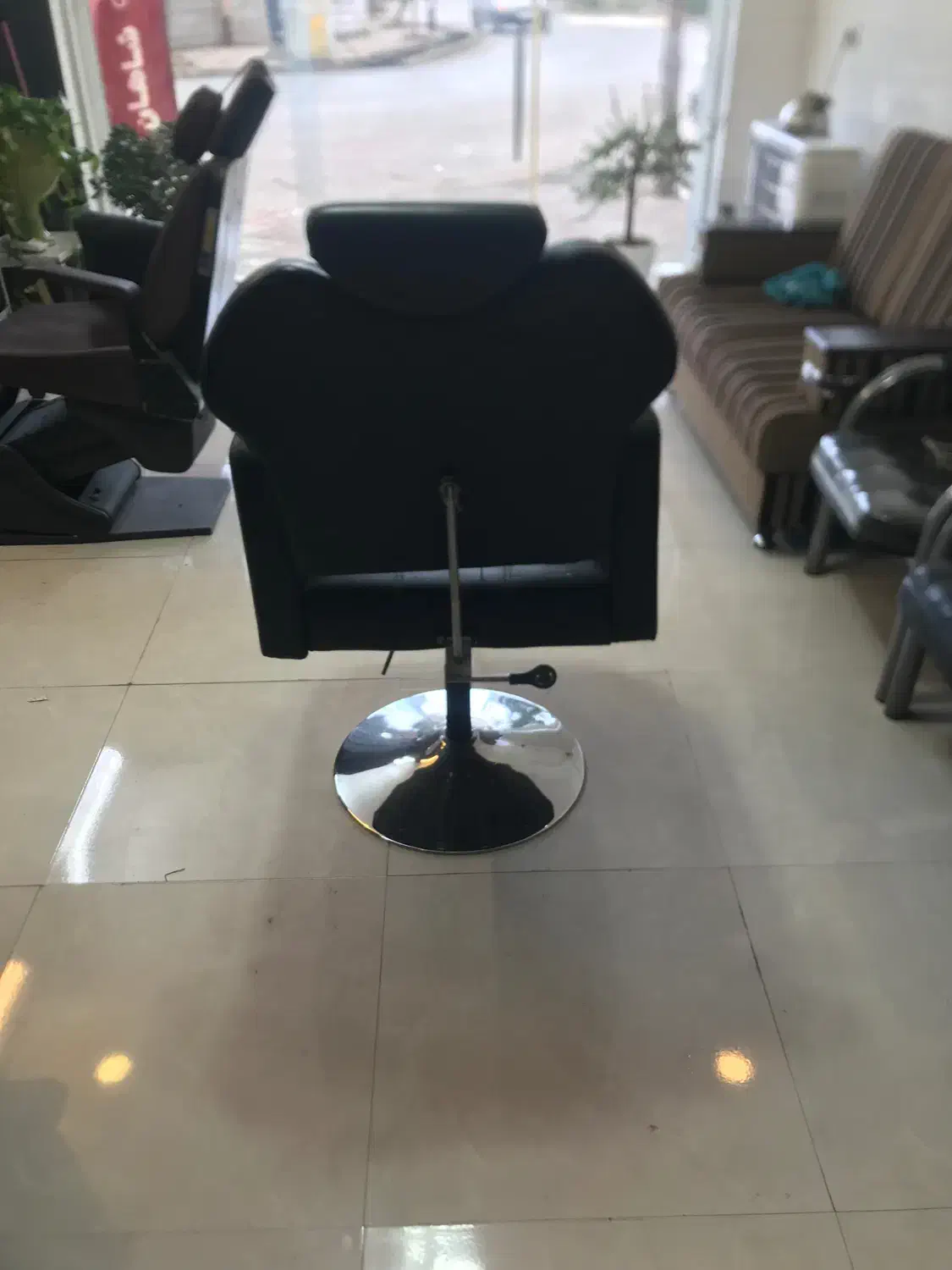 صندلی ارایشگاه|آرایشگاه و سالنهای زیبایی|چمستان, |دیوار