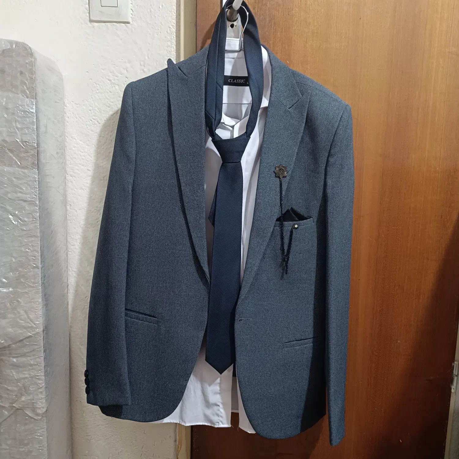 ست کت و شلوار و پیراهن و کراوات|لباس|تهران, شهید فکوری|دیوار