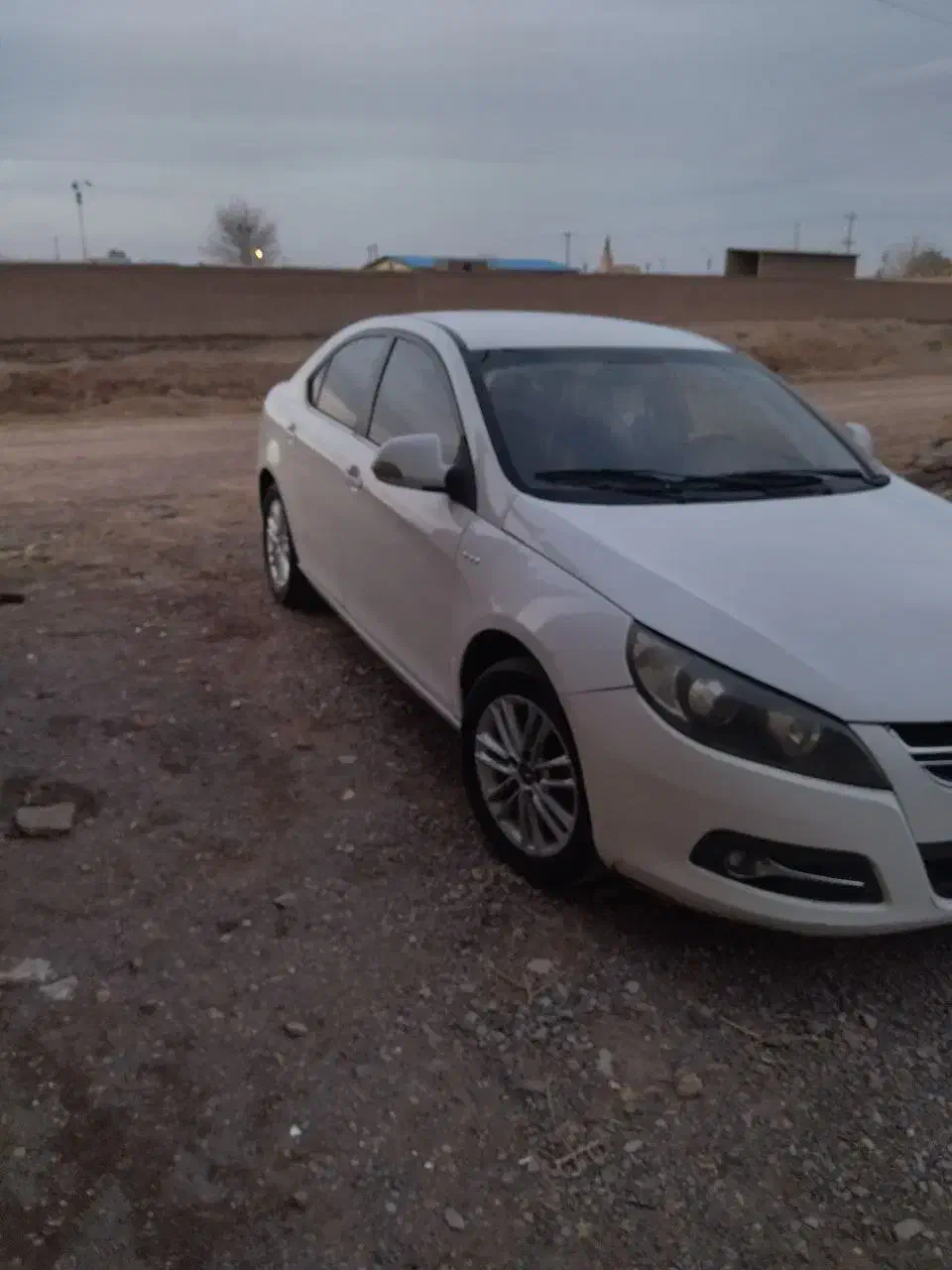 جک   j5|خودرو سواری و وانت|مشهد, رضاشهر|دیوار