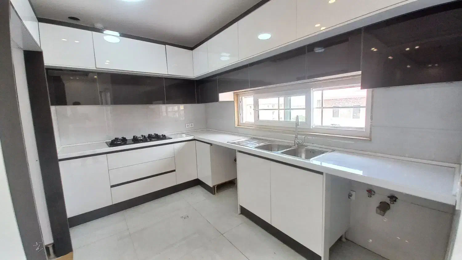 فروش واحدهای ۹۶ و ۹۳ متر صفر با سند انزلی|فروش آپارتمان|بندر انزلی, انقلاب|دیوار