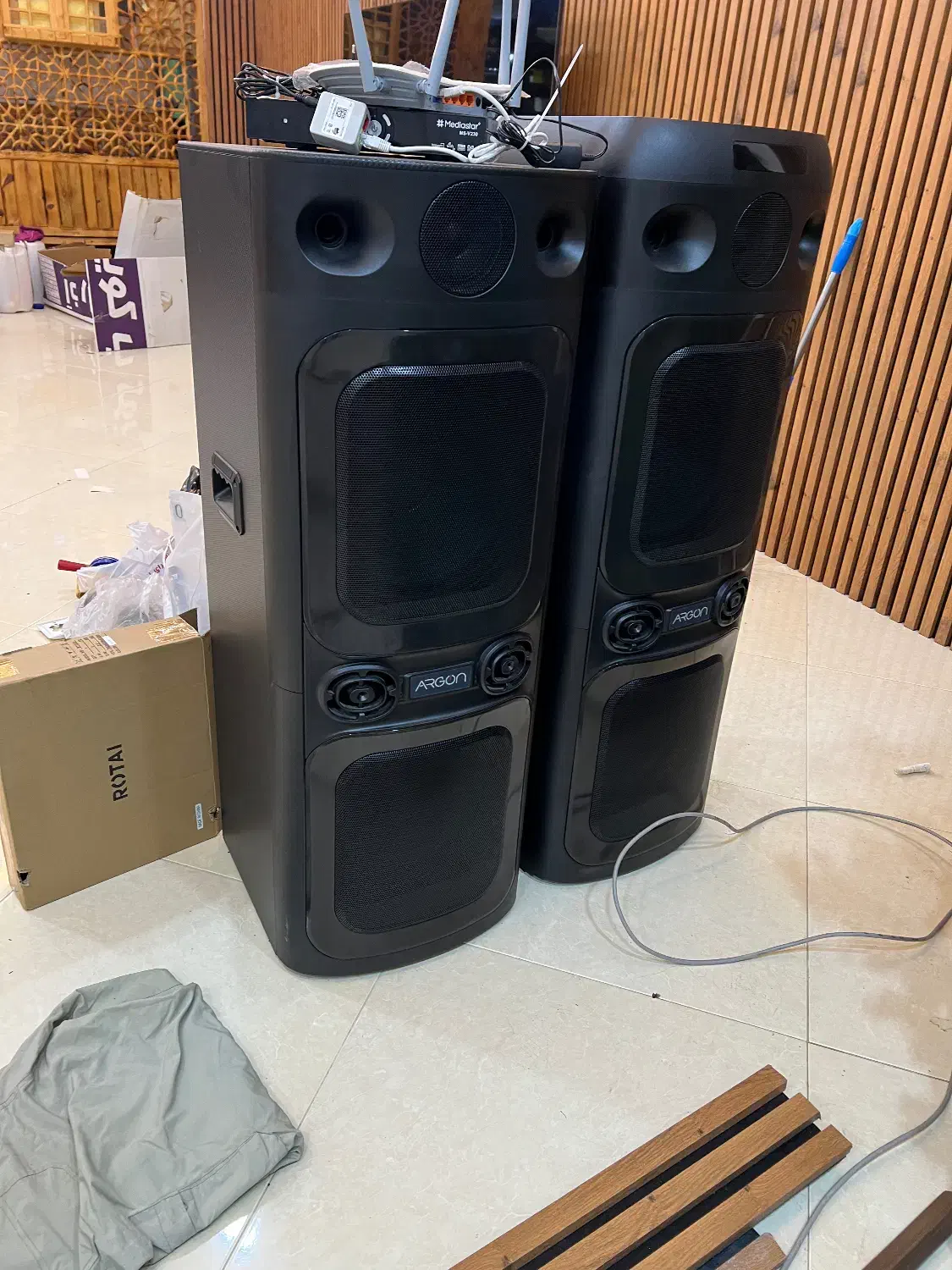 اسپیکر باند|سیستم صوتی خانگی|کرج, باغستان|دیوار