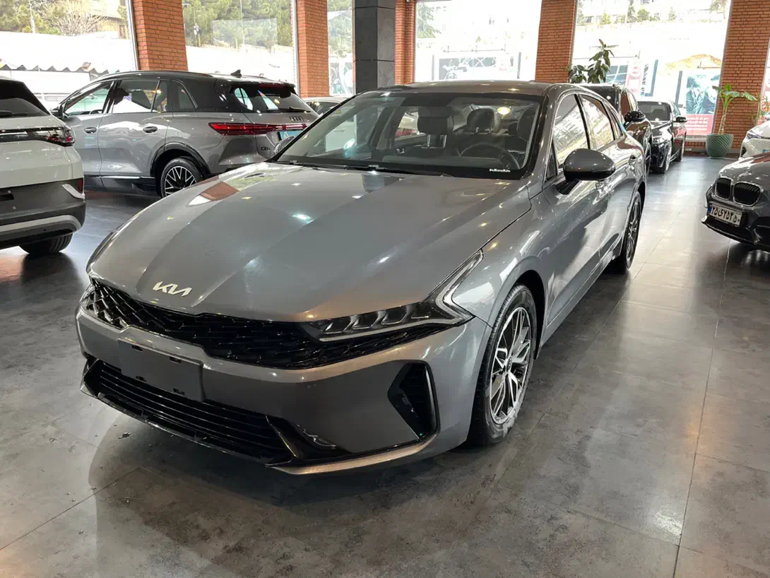 کیا K5|خودرو سواری و وانت|تهران, آجودانیه|دیوار