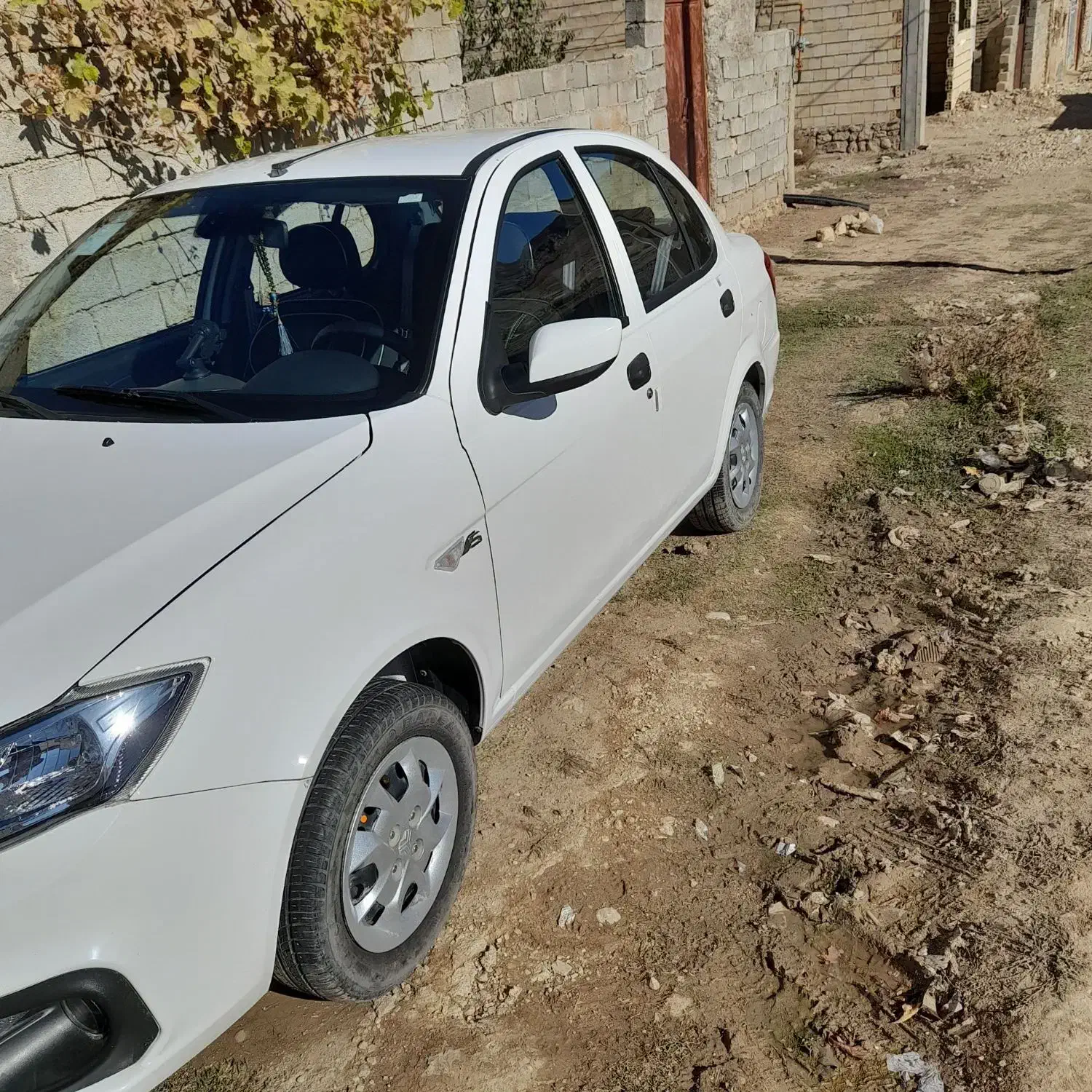 ساینا|خودرو سواری و وانت|آزادشهر, |دیوار