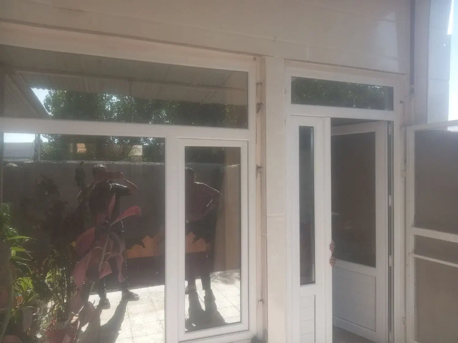 تولید کننده انواع پنجره وشیشه دوجداره|عمده‌فروشی|نیشابور, دربقاضی|دیوار