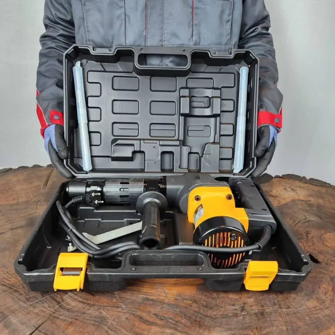 چکش تخریب ۷ کیلویی|ماشینآلات صنعتی|یزد, |دیوار