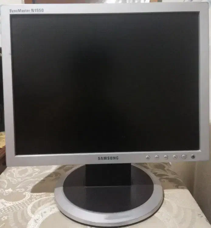 مانیتور درانواع مختلف|قطعات و لوازم جانبی رایانه|مشهد, چهنو|دیوار