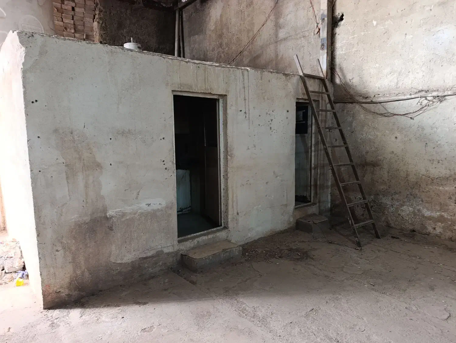 سوله کارگاه ۷۵۰متری با آب و برق|اجارهٔ دفتر صنعتی، کشاورزی، تجاری|اسلامشهر, شهرک واوان|دیوار