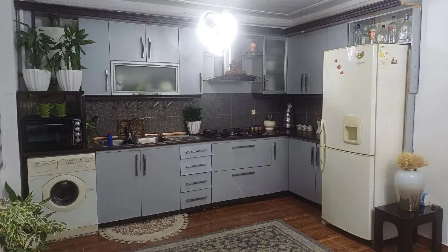 آپارتمان چندقدمی براصلی فلسطین|فروش آپارتمان|رشت, فلسطین|دیوار