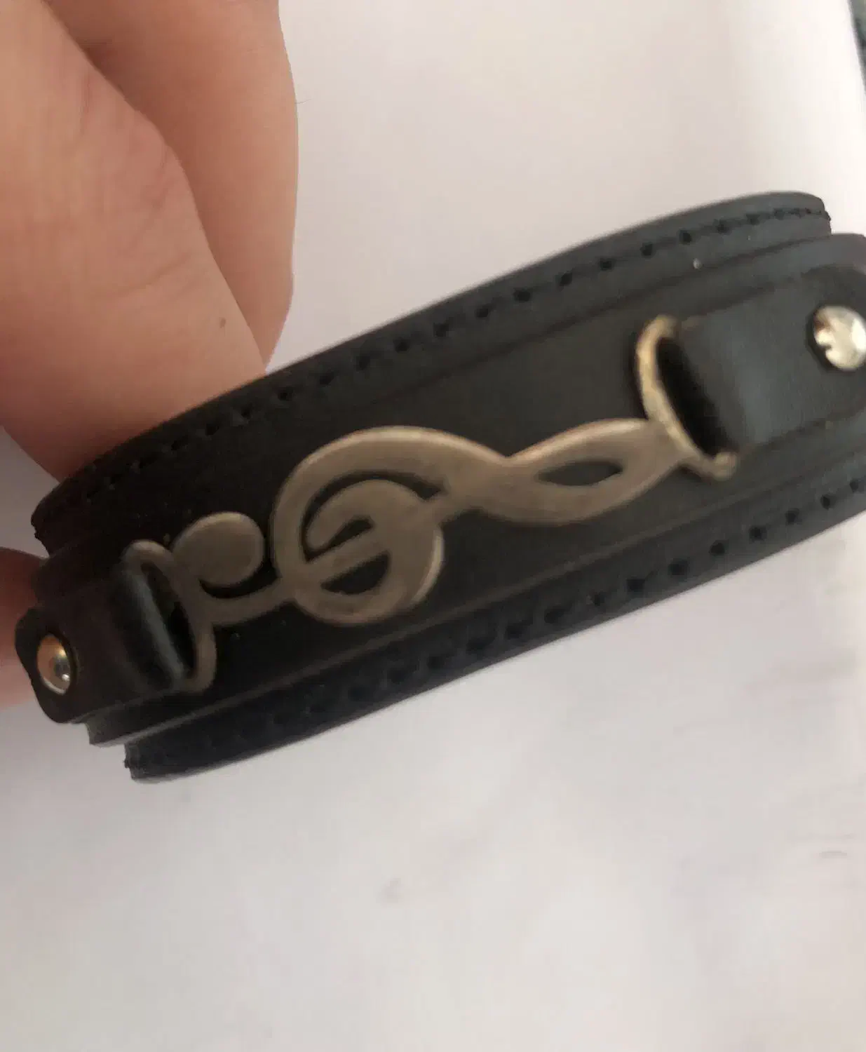 دستبند چرمی نفره|جواهرات|اصفهان, آبشار|دیوار