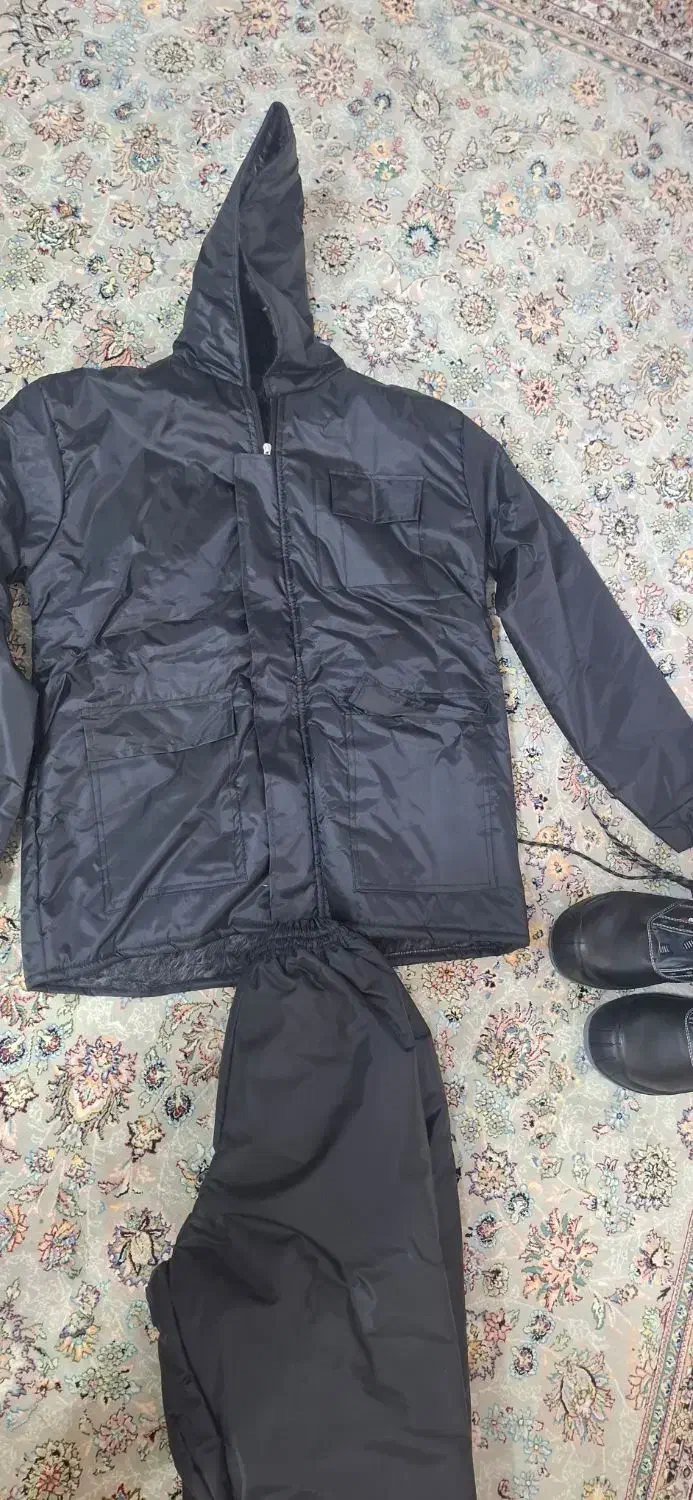 لباس کار|لباس|سنندج, |دیوار