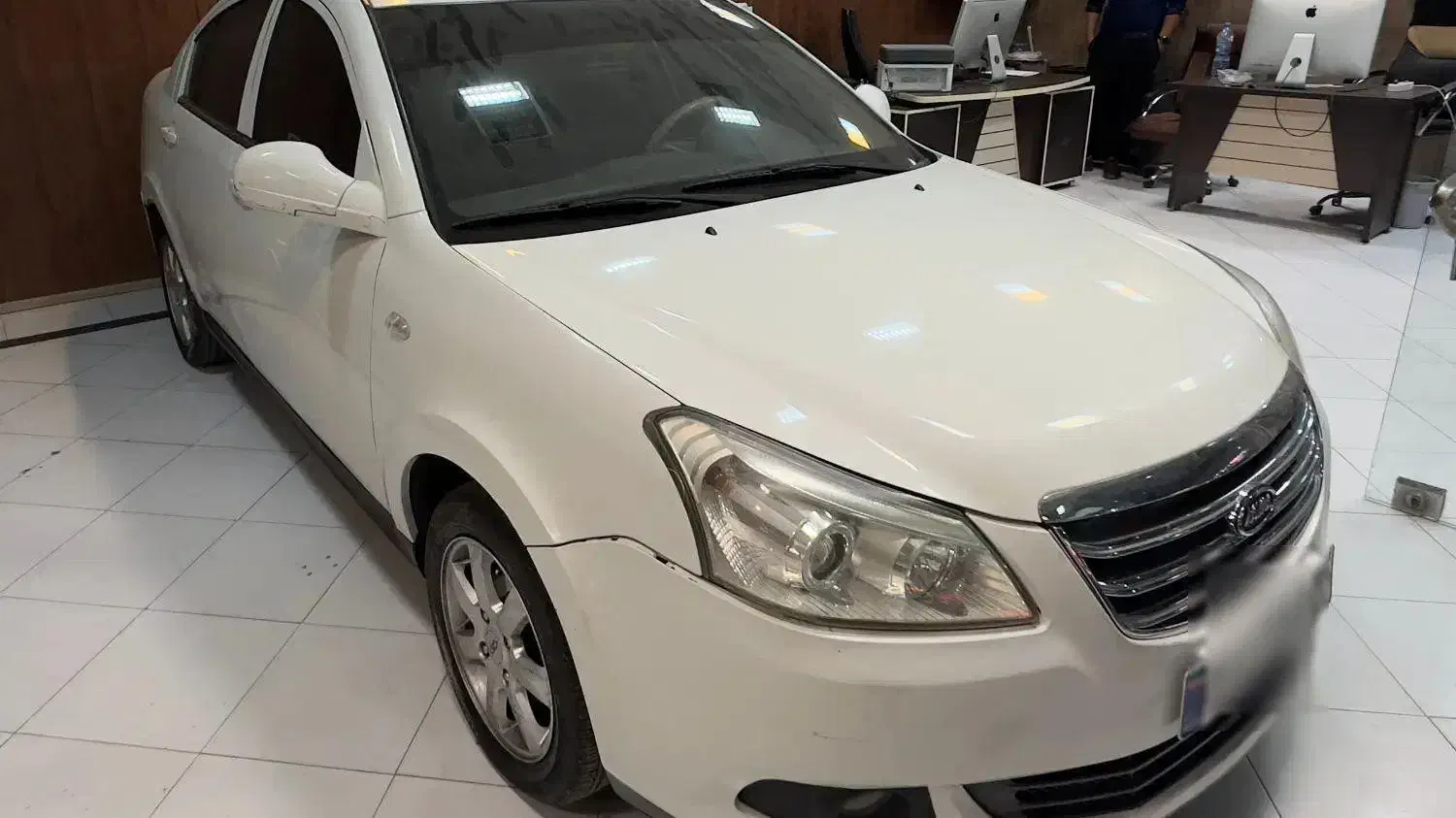 ام وی ام 550|خودرو سواری و وانت|یزد, |دیوار