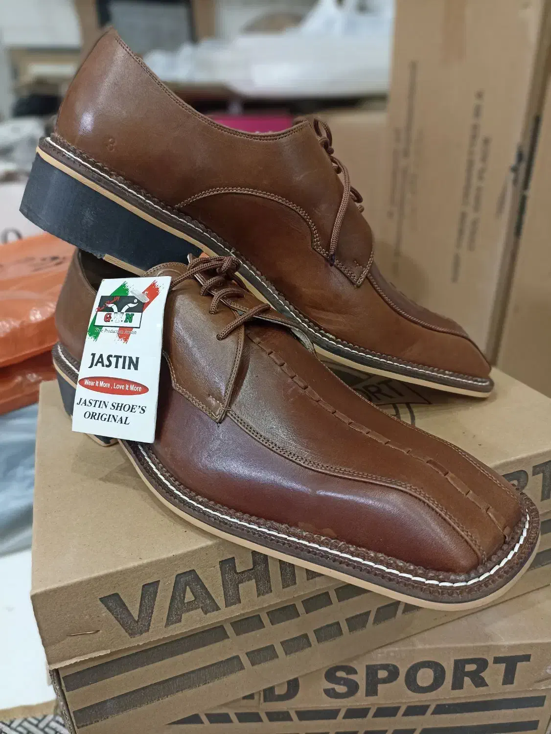 کفش چرم تبریزاورجینال|کیف، کفش، کمربند|سبزوار, قائم|دیوار