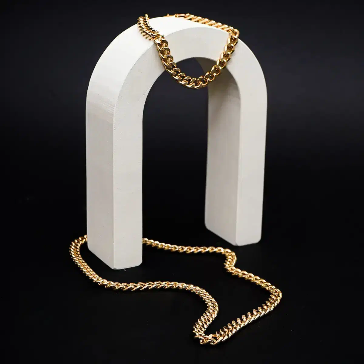 گردنبندو دستبند رنگ ثابت مردانه مدل Zoris|بدلیجات|بم, |دیوار