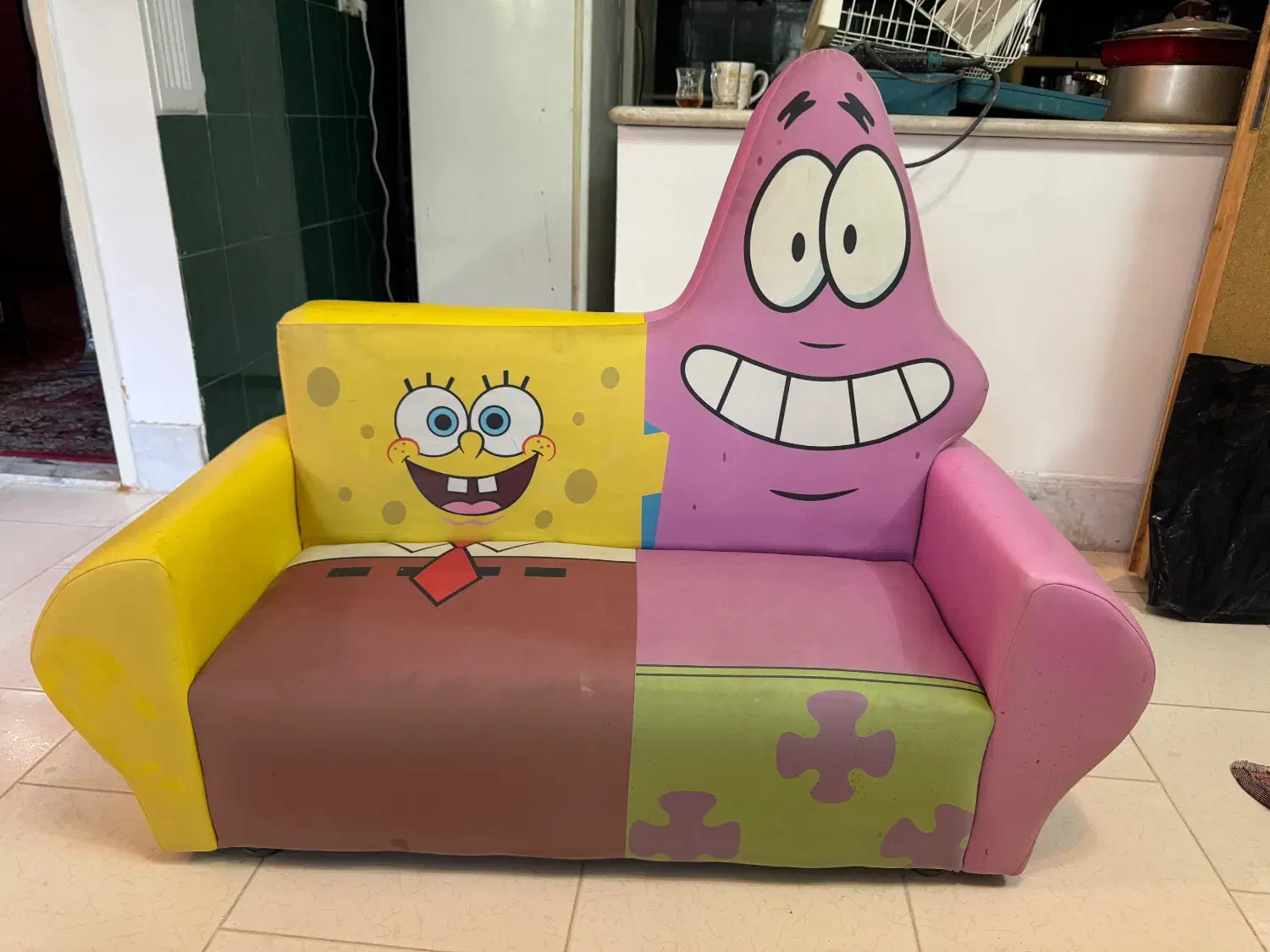 مبل دو نفره کودک|تخت و صندلی بچه|کاشان, امیرکبیر|دیوار