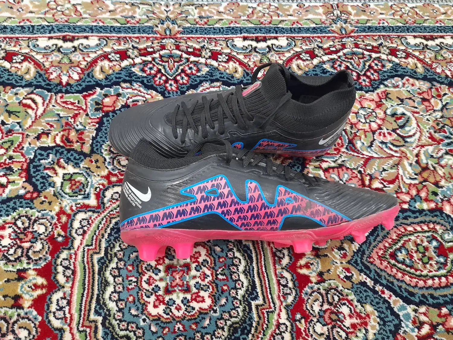 کفش فوتبال|تجهیزات ورزشی|سبزوار, بیهق شرقی|دیوار