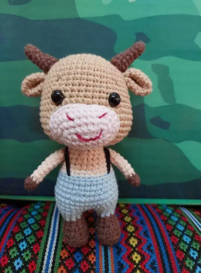 عروسک|اسباب‌بازی بچه|همدان, |دیوار