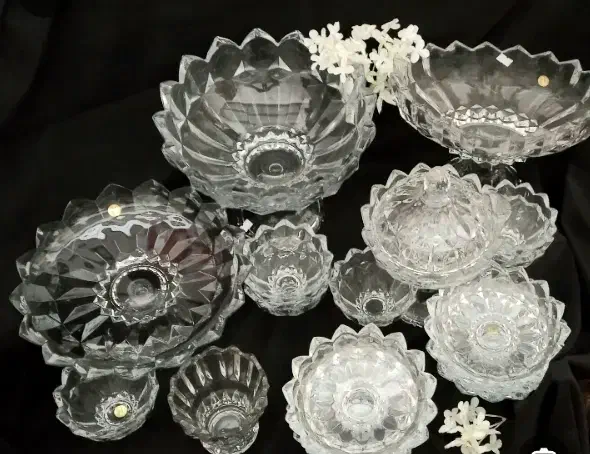 سرویس پذیرایی عید|ظروف سرو و پذیرایی|بشاریات, |دیوار