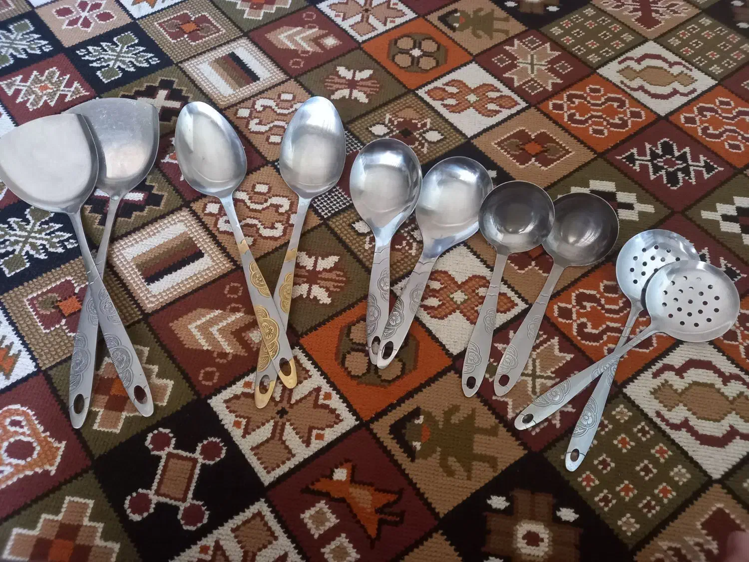 کف گیر و ملاقه|ظروف سرو و پذیرایی|بانه, |دیوار