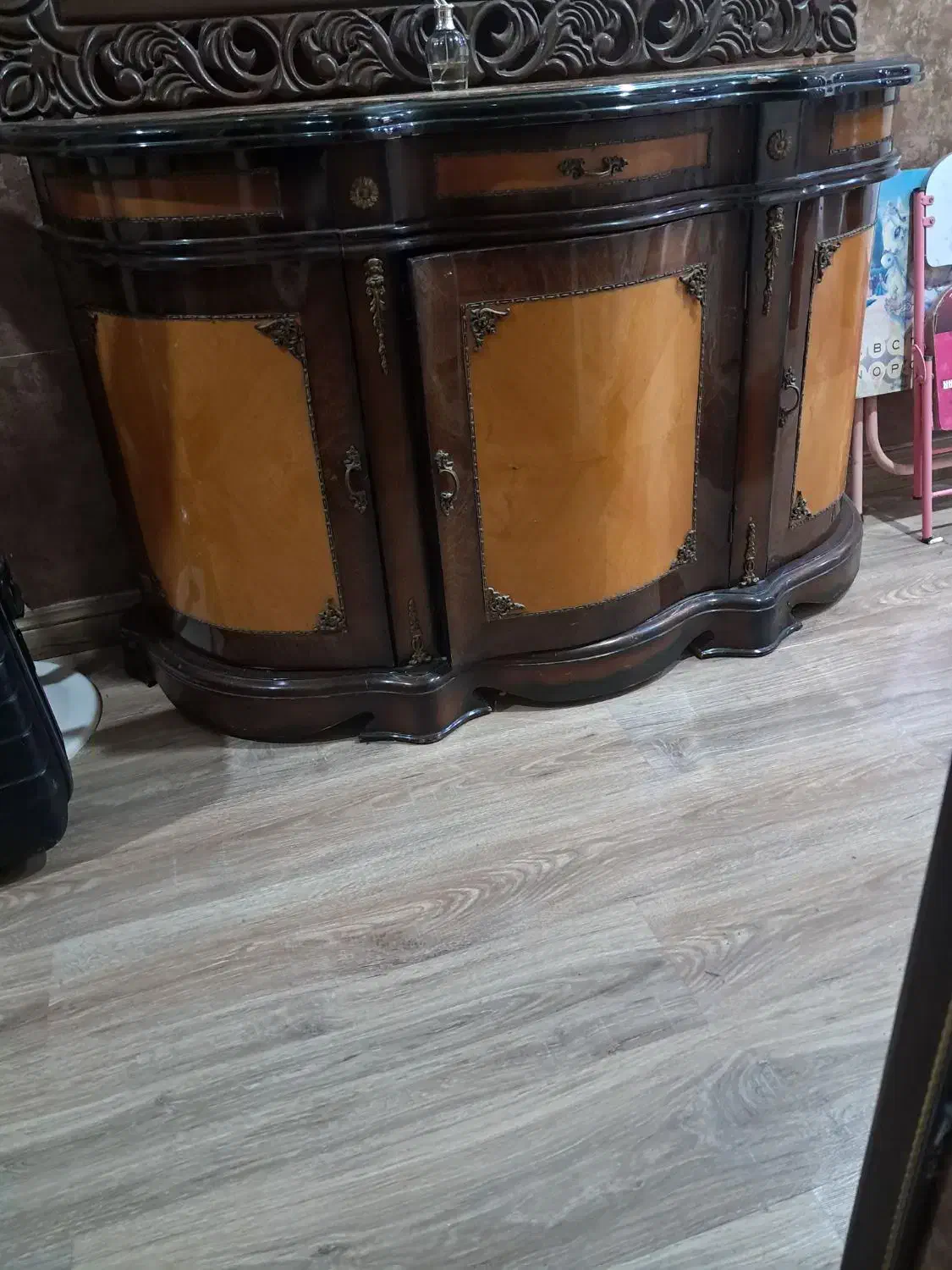 کنسول|بوفه، ویترین، کنسول|گرگان, |دیوار