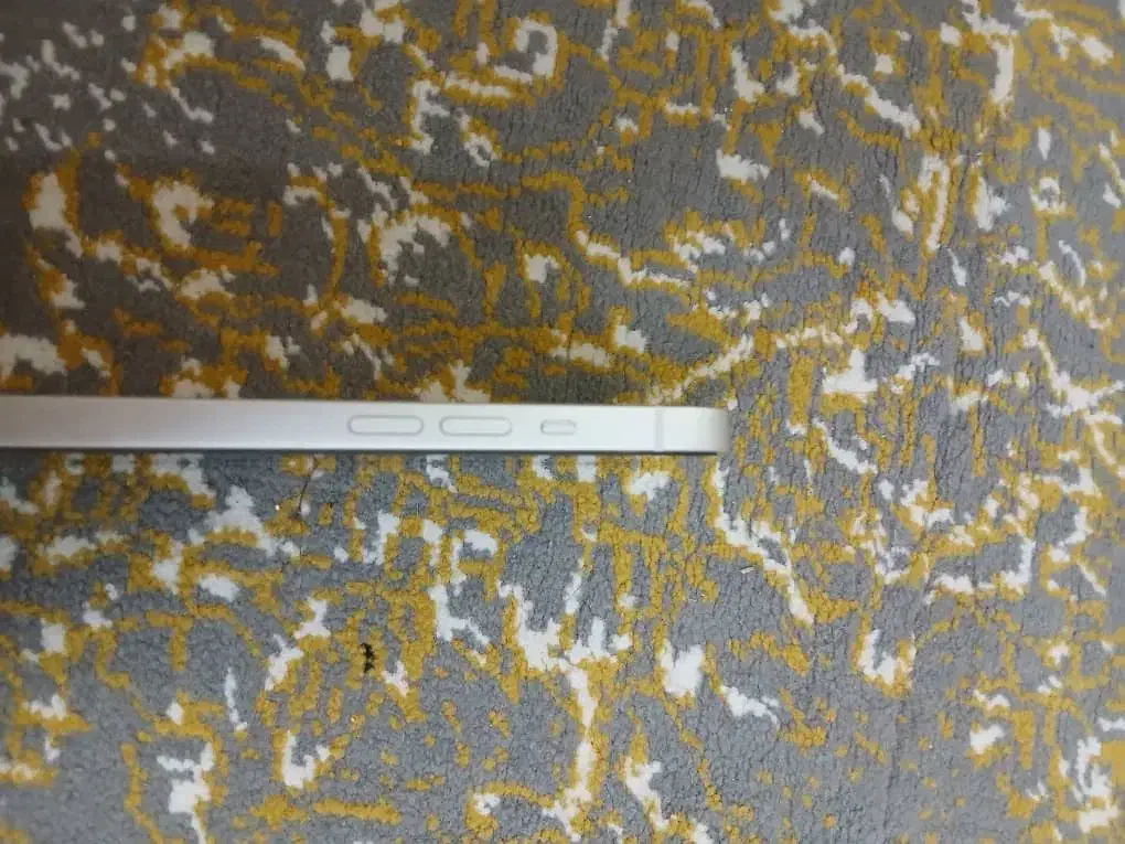 ایفون ۱۳ بدون هیچ خط و خشی|موبایل|اصفهان, شمس آباد|دیوار