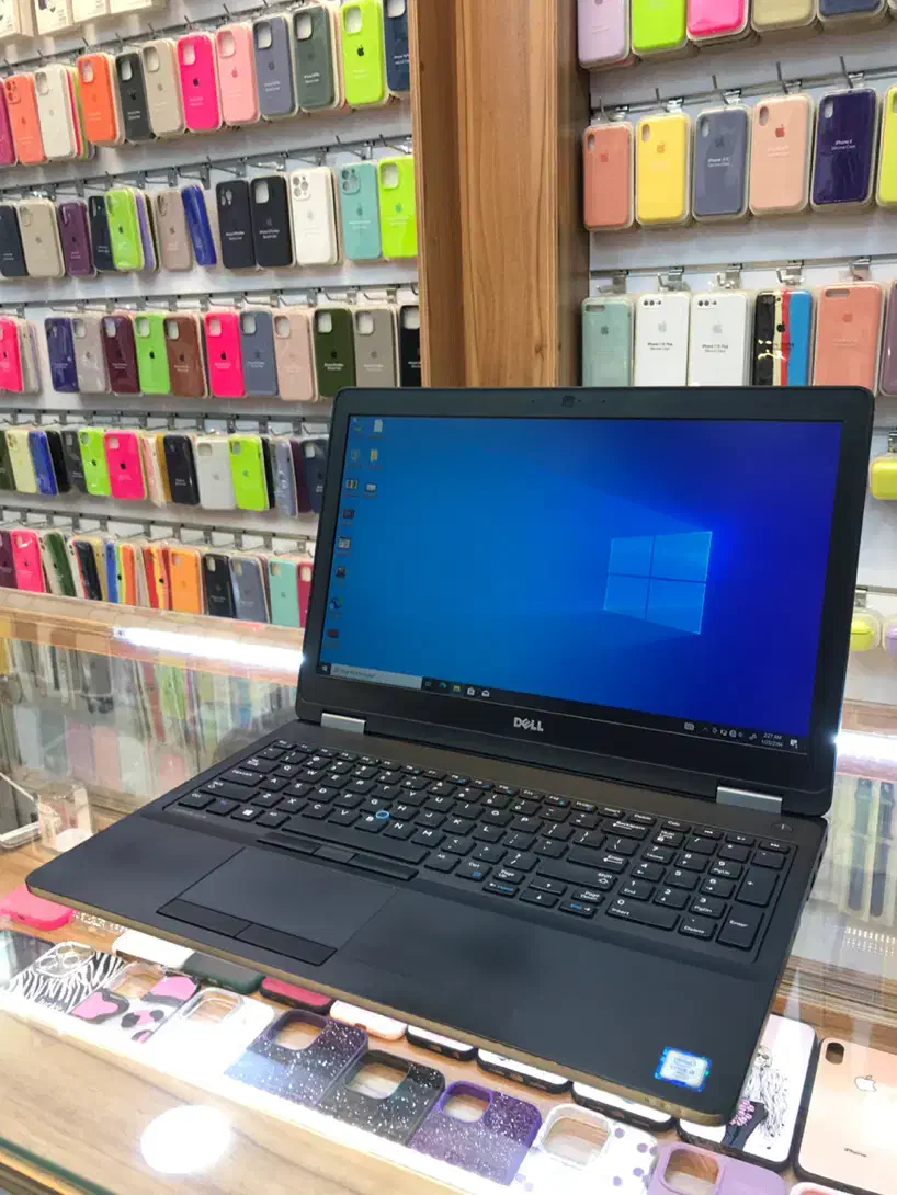 Dell i5 6th/15.6FullHD LED|رایانه همراه|رشت, لاکانی|دیوار