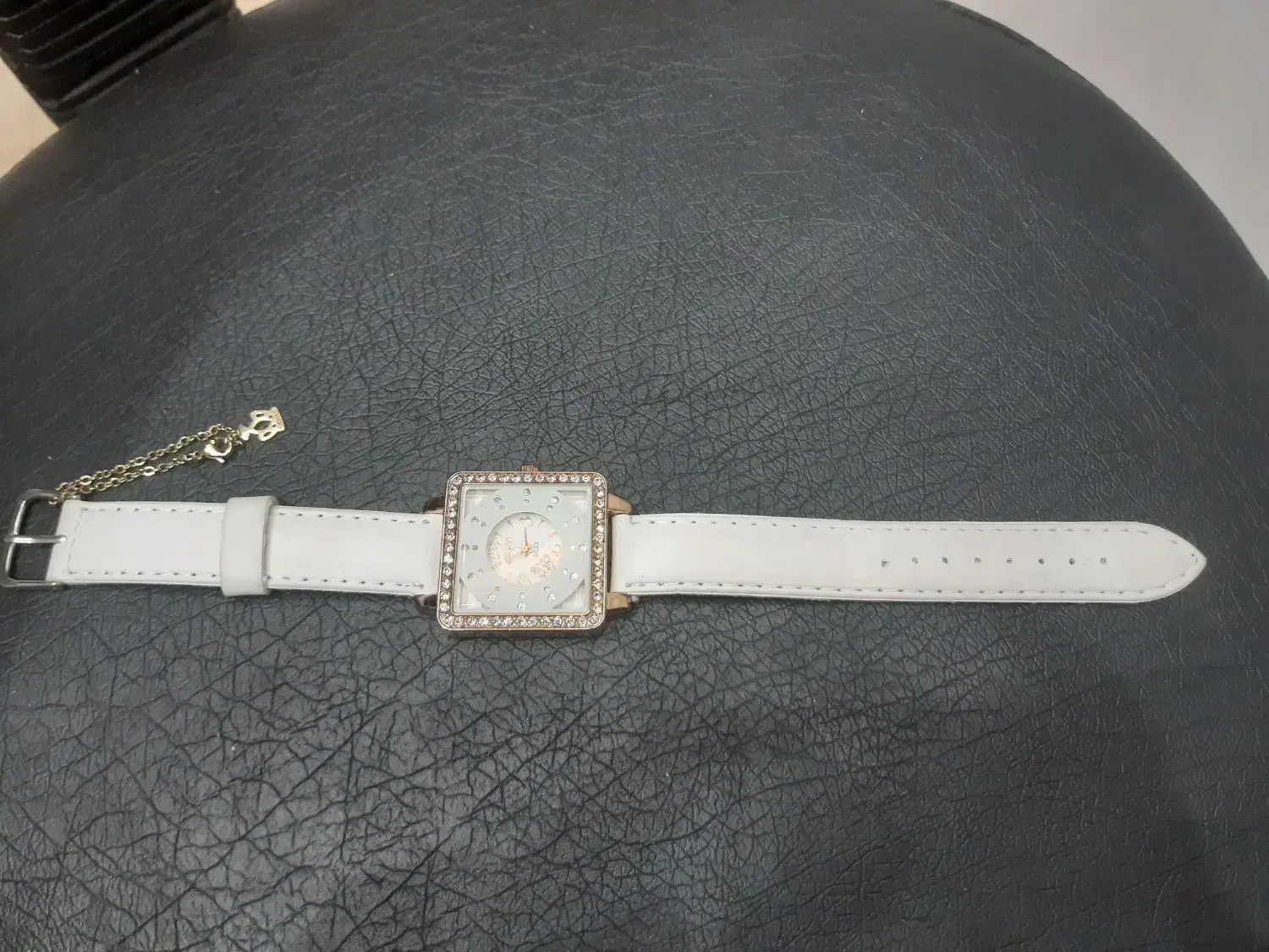 ساعت زنانه،دخترانه سفید|ساعت|رشت, کوی امام رضا|دیوار