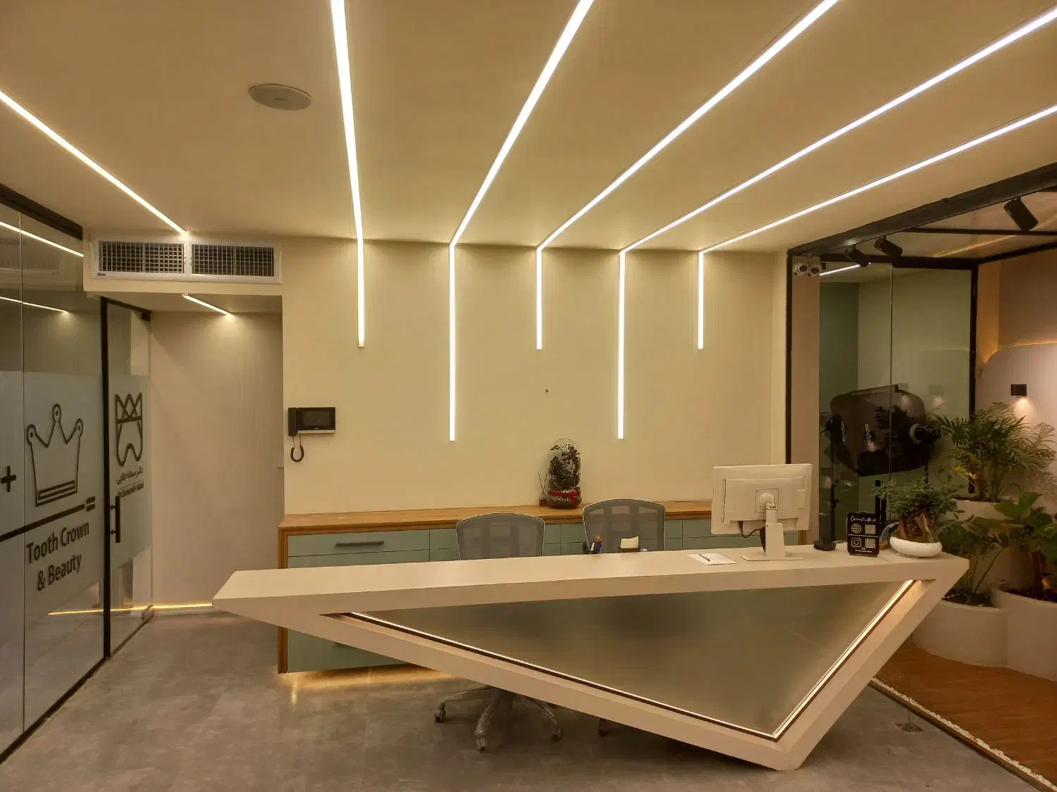 نیازمند نیروی کابینت کار|استخدام معماری، عمران و ساختمانی|اصفهان, گلزار|دیوار