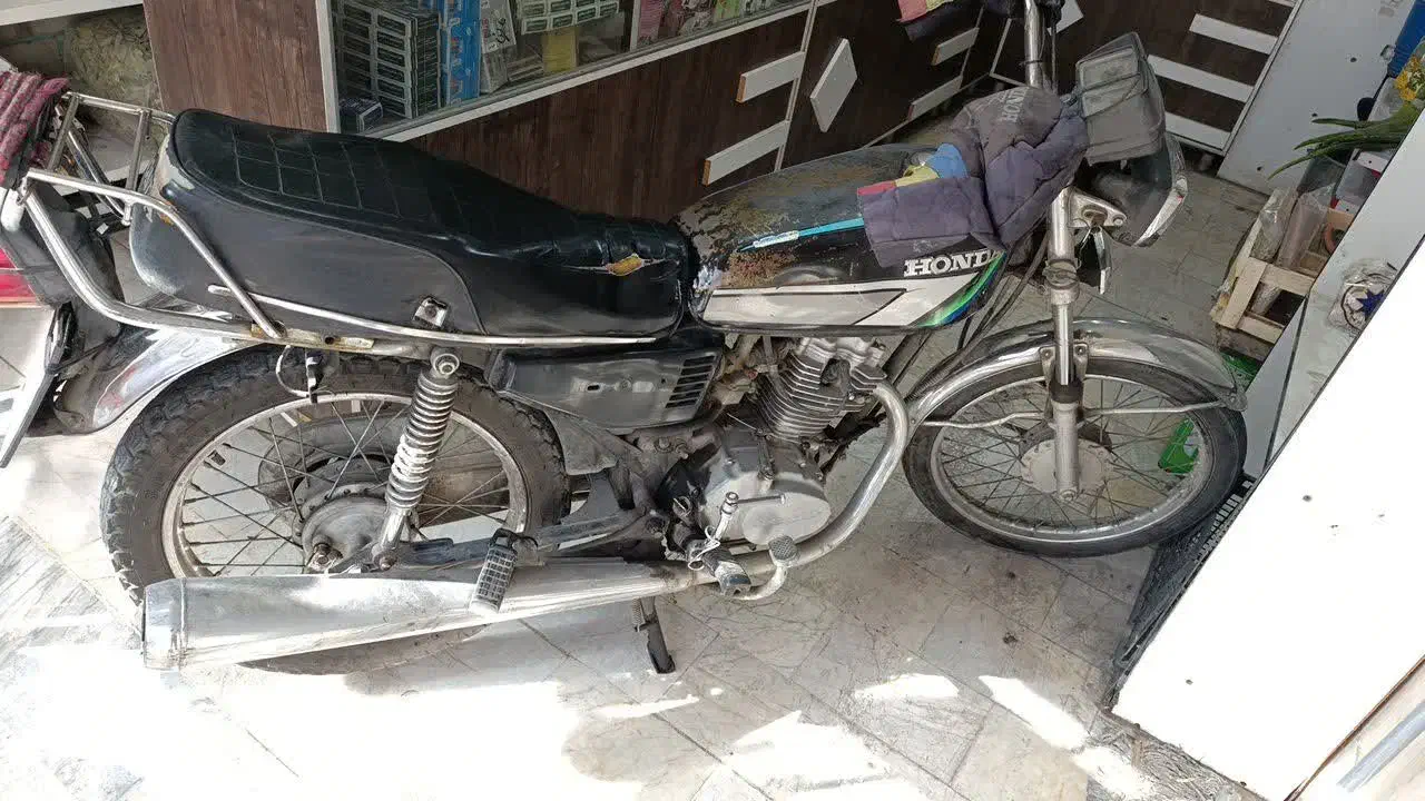 هوندا ۱۲۵ مدل ۹۰|موتورسیکلت|نسیم‌شهر, |دیوار