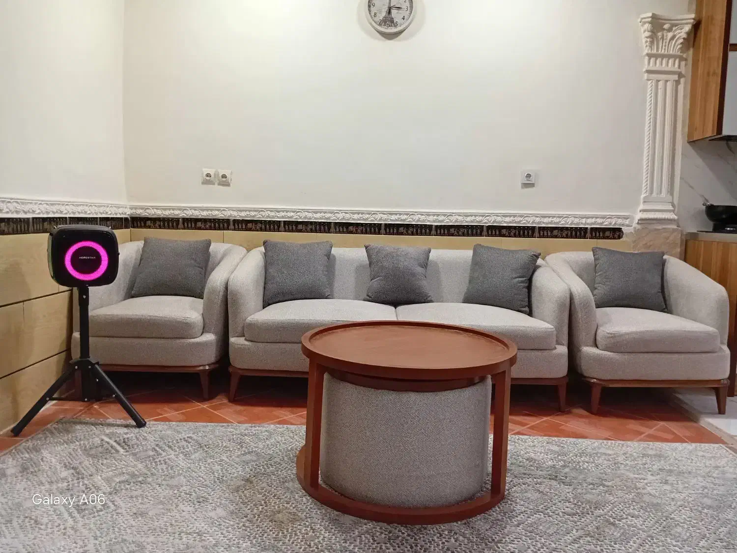 مبل مینیمال مدرن آپارتمانی(آغاجاری)|مبلمان خانگی و میز عسلی|بندر ماهشهر, |دیوار