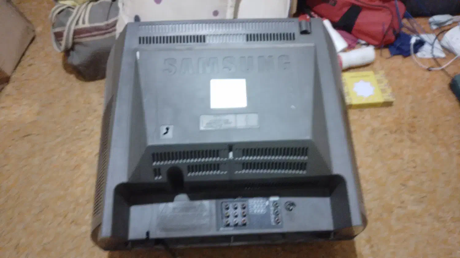 تلویزیون       ۲۱     اینچ       سامسونگ    قدیمی|تلویزیون و پروژکتور|تهران, شمیران‌نو|دیوار
