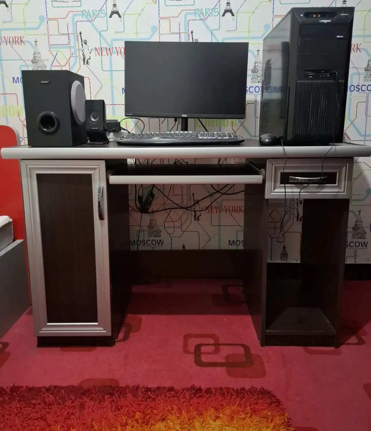 میز کامپیوتر و تحریر|میز تحریر و کامپیوتر|شاهین‌شهر, فردوسی|دیوار