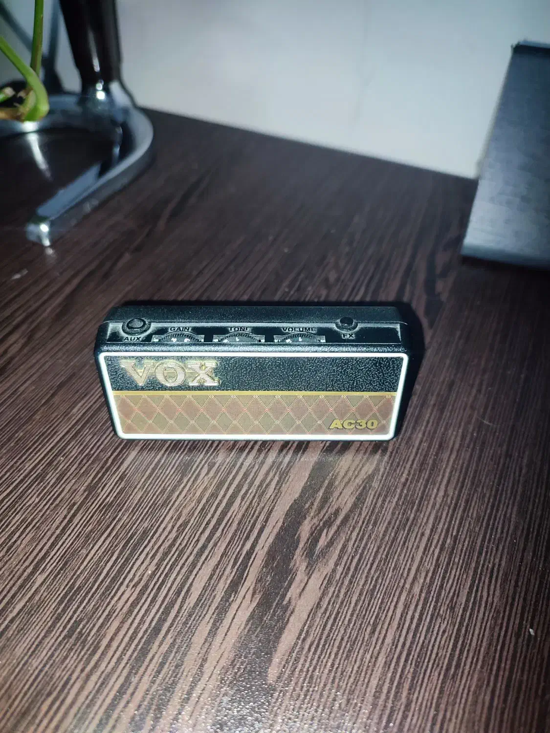 گیتار الکتریک  امپلاگ|گیتار، بیس، امپلیفایر|تهران, گلستان (شهرک راه آهن)|دیوار