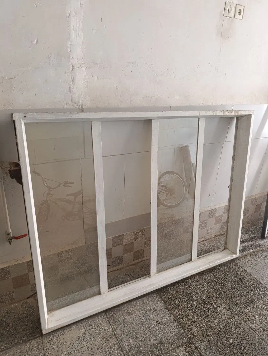 پنجره اهنی|مصالح و تجهیزات ساختمان|قم, ولیعصر|دیوار