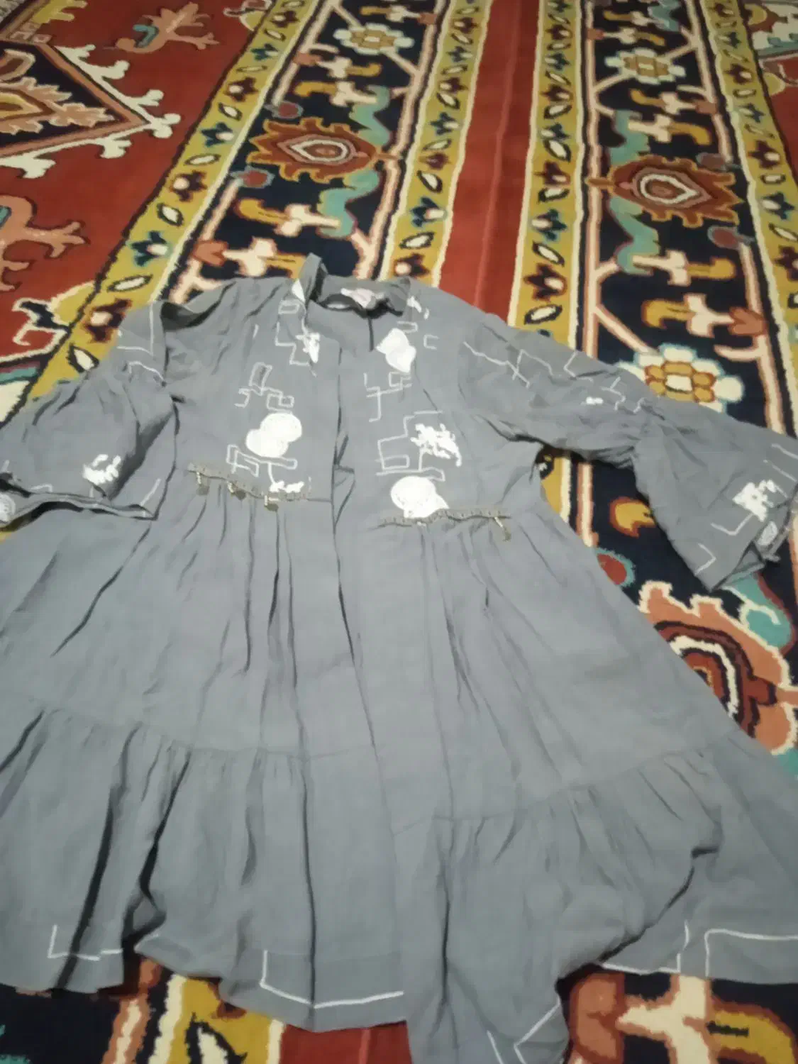 تعدادزیادی لباس درحدنو|حراج|اهر, |دیوار