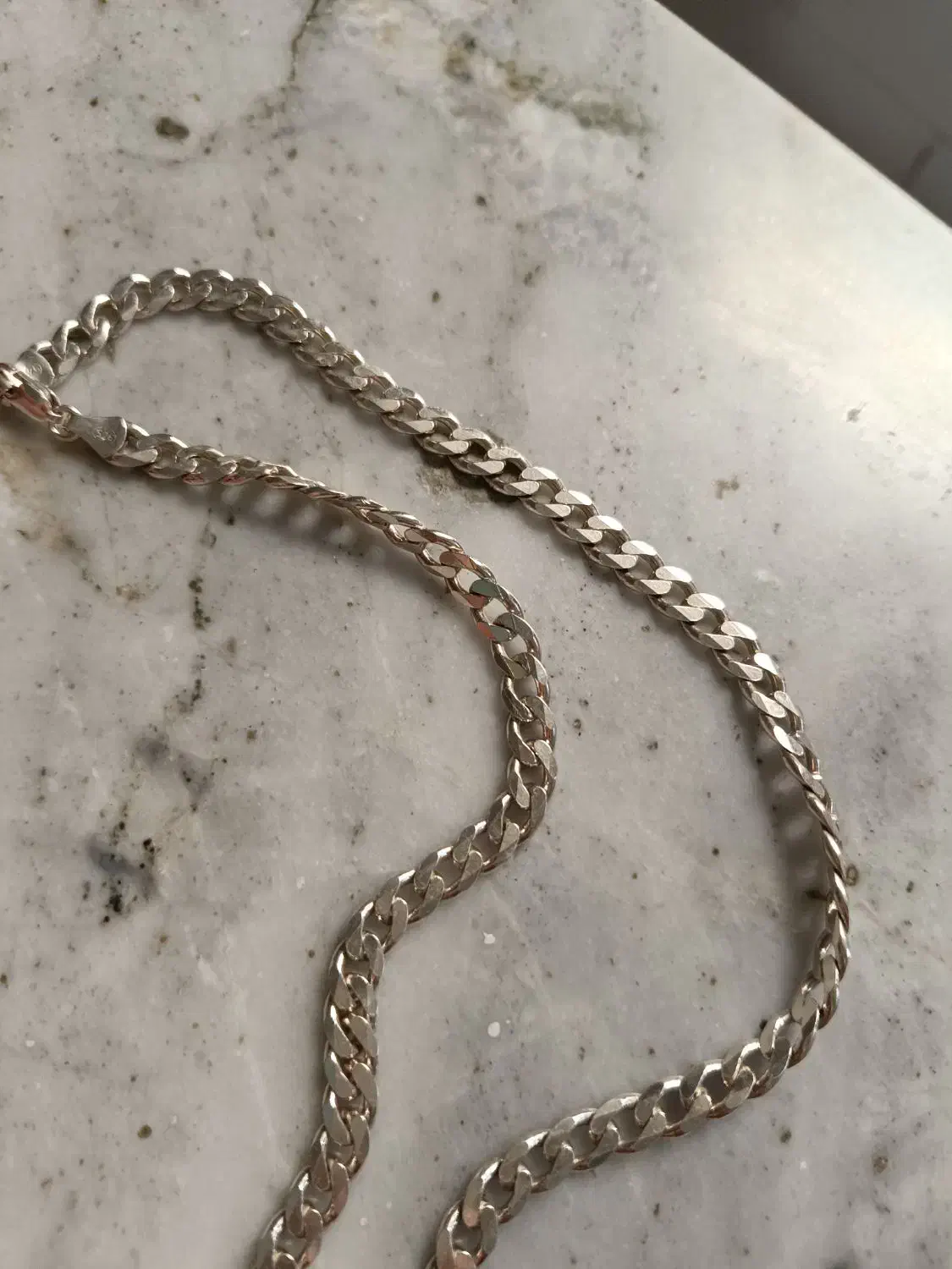 زنجیر نقره جوان پسند زیبا|زیورآلات و اکسسوری|منجیل, |دیوار