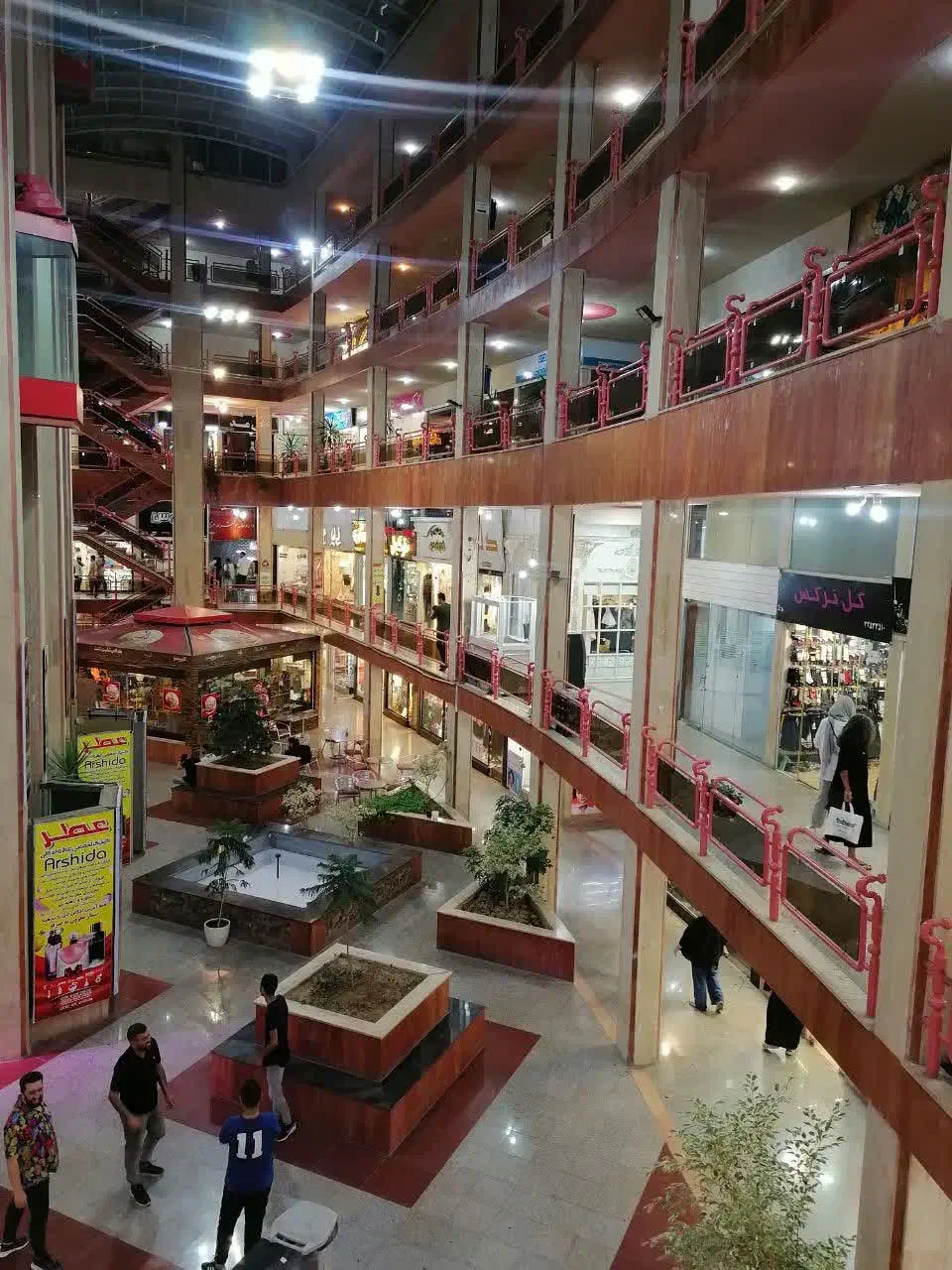 فروش تجاری پاساژ زرتشت|فروش مغازه و غرفه|گرگان, |دیوار