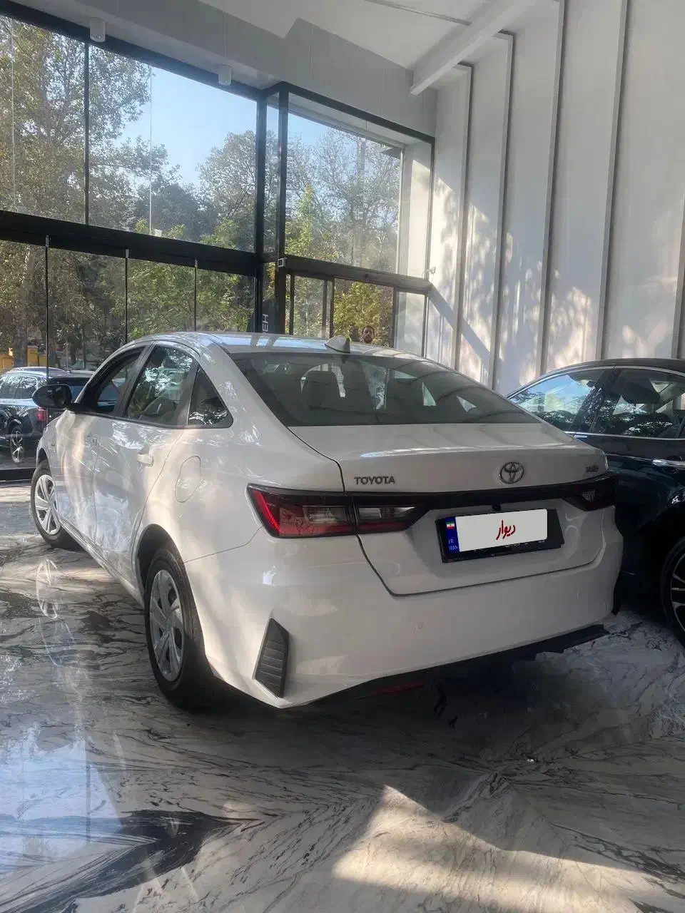 تویوتا یاریس ۲۰۲۴ «اپشنال»|خودرو سواری و وانت|تهران, سید خندان (جلفا)|دیوار