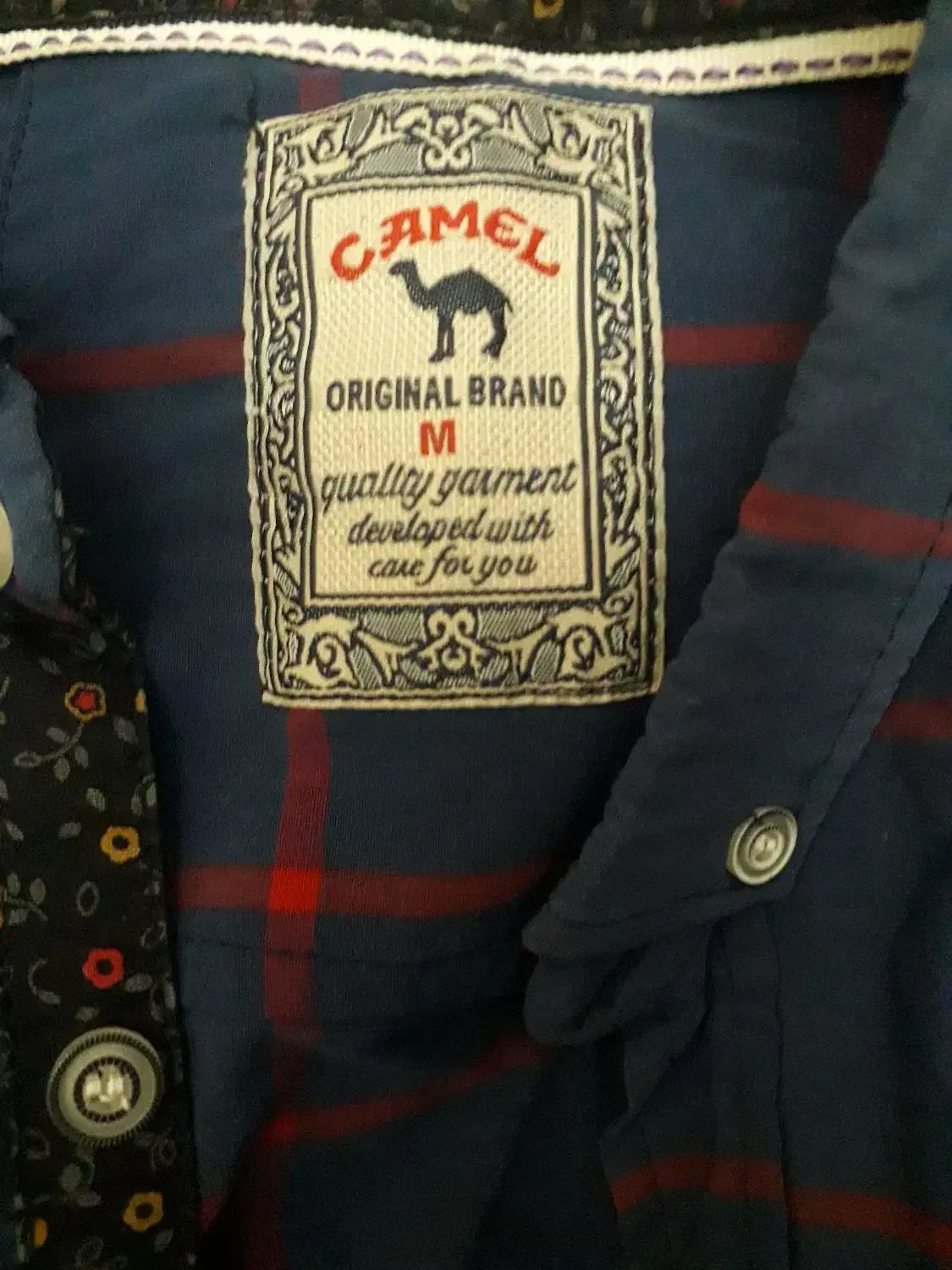 آستین بلند و تیشرت جلیقه|لباس|رشت, بیجارپس|دیوار