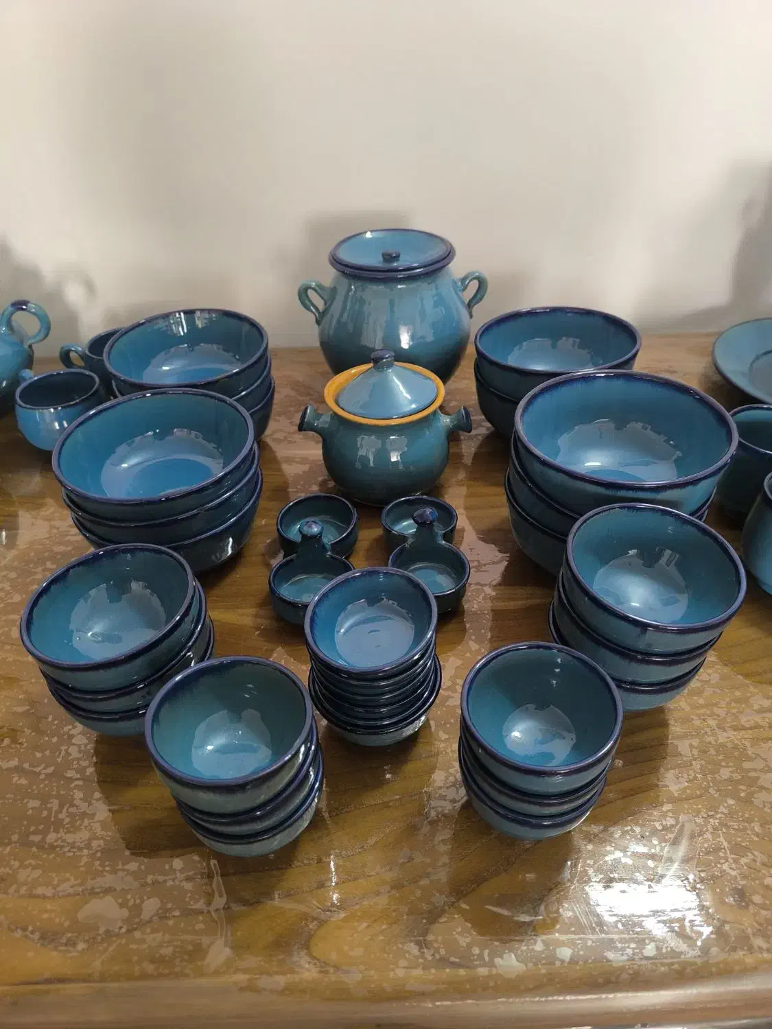 سرویس سفال و بشقاب و خورشت خوری پیرکس|ظروف سرو و پذیرایی|کرج, حصارک بالا|دیوار