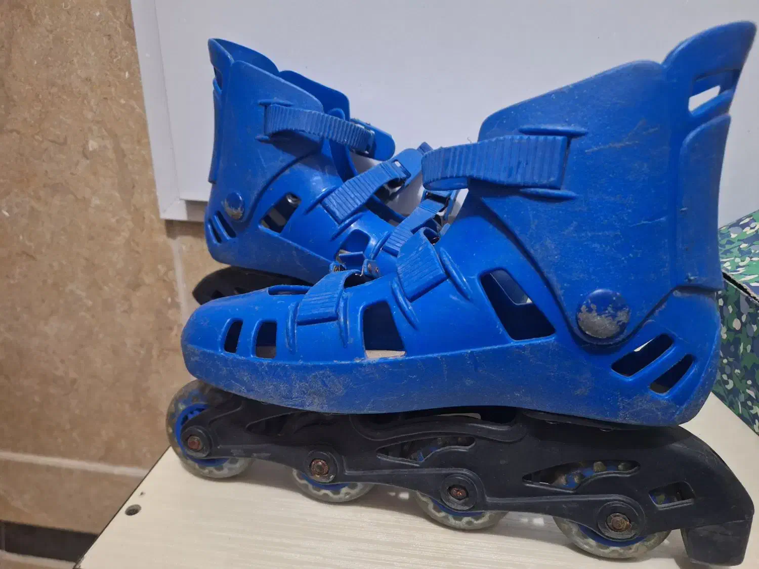 اسکیت تمیز وسالم|دوچرخه، اسکیت، اسکوتر|تهران, نظام‌آباد|دیوار