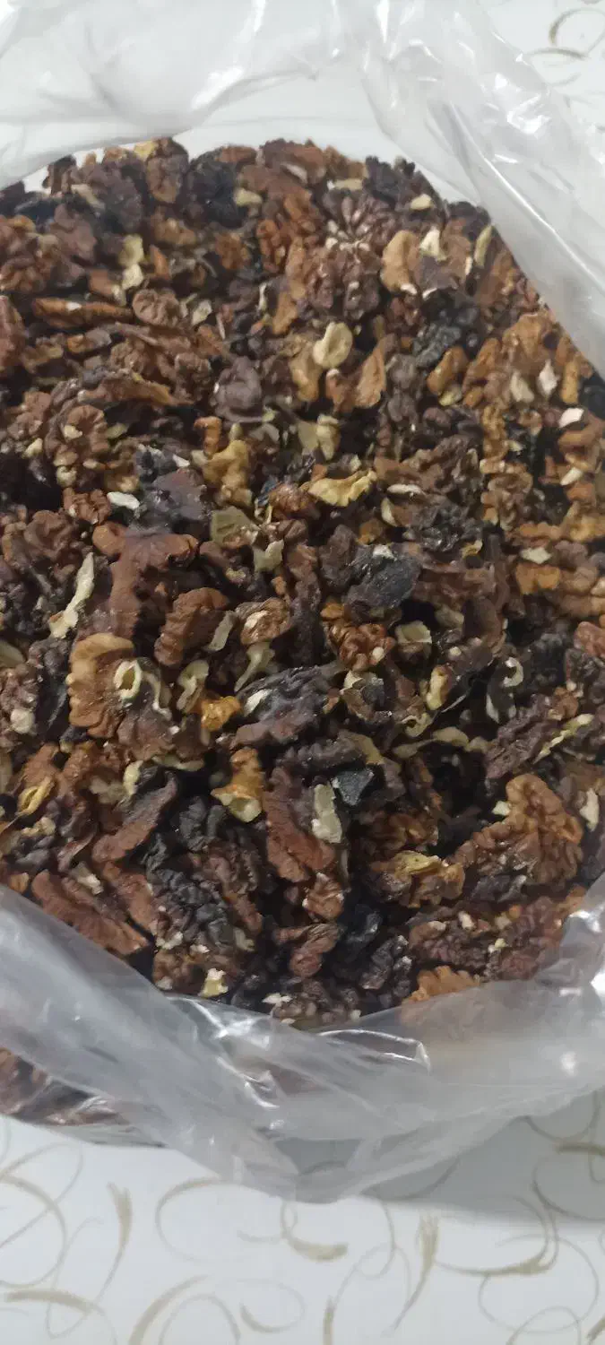 مغز‌گردو‌تازه|خوردنی و آشامیدنی|شاهین دژ, |دیوار