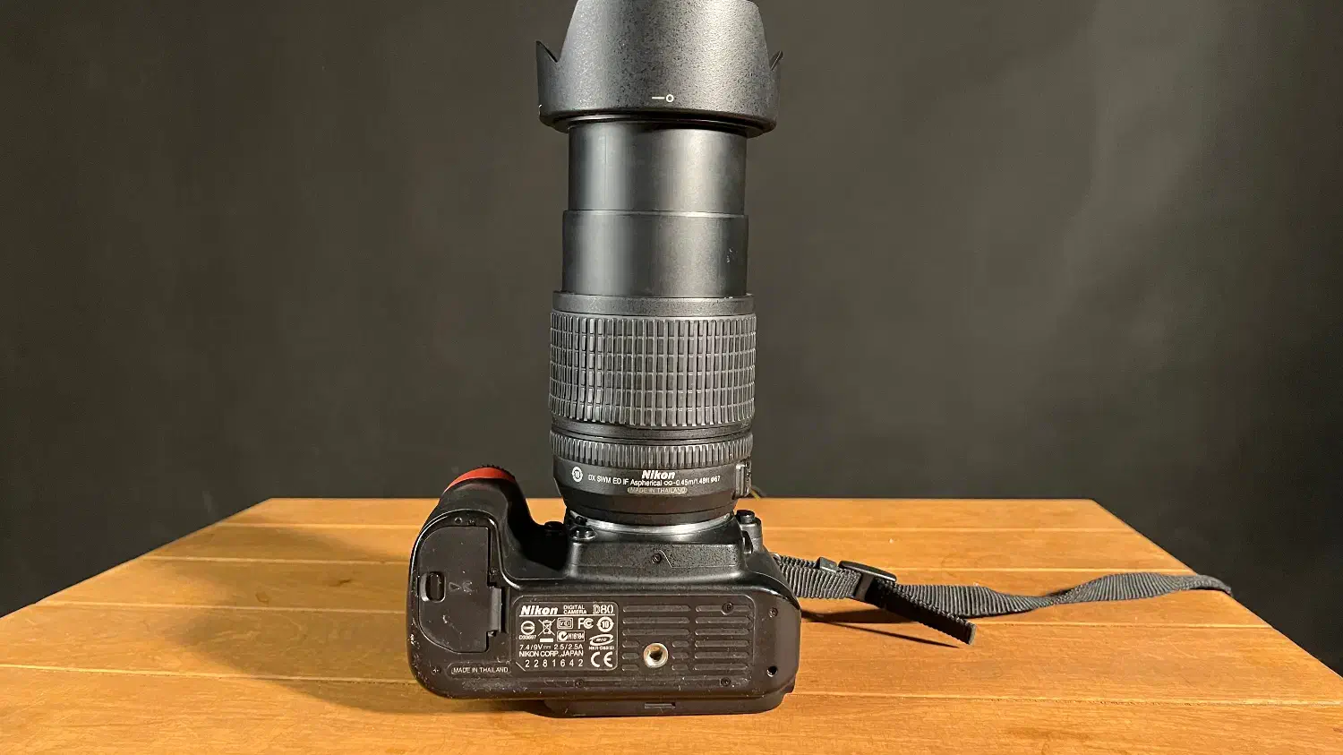 دوربین نیکون دی ۸۰ با لنز ۱۸ ۱۳۵|دوربین عکاسی و فیلم‌برداری|شیراز, خلیلی|دیوار