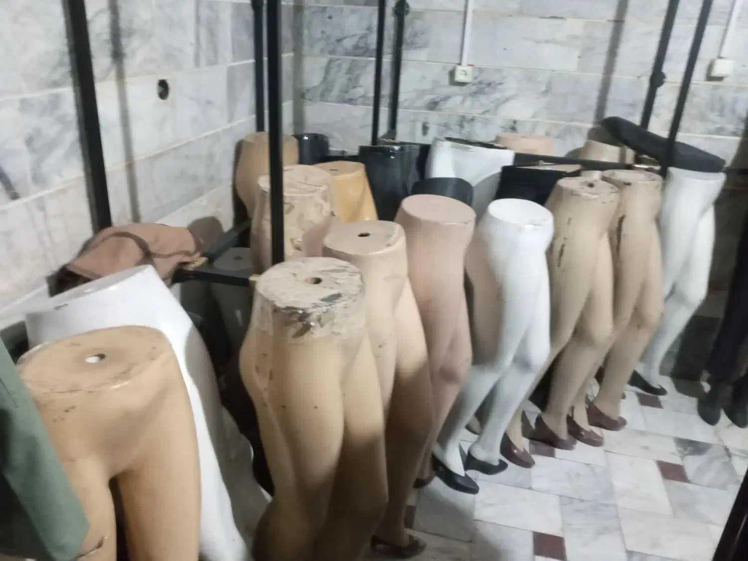 مانکن پا|فروشگاه و مغازه|قزوین, |دیوار