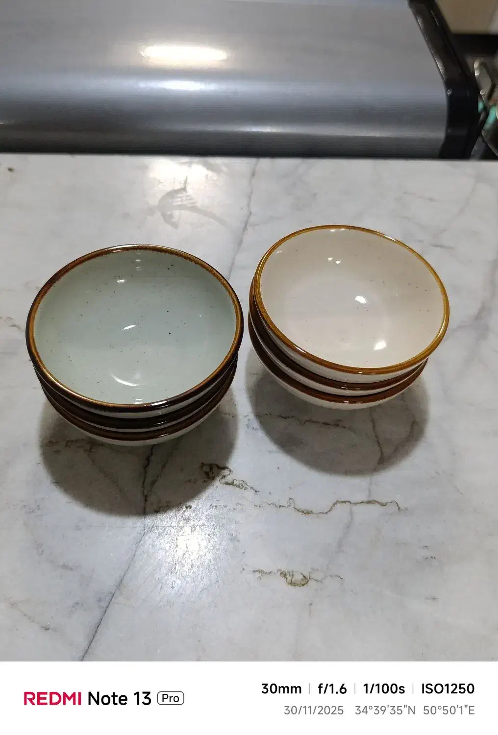 کاسه کوچک اردوخوری نونو|ظروف سرو و پذیرایی|قم, قلعه کامکار|دیوار