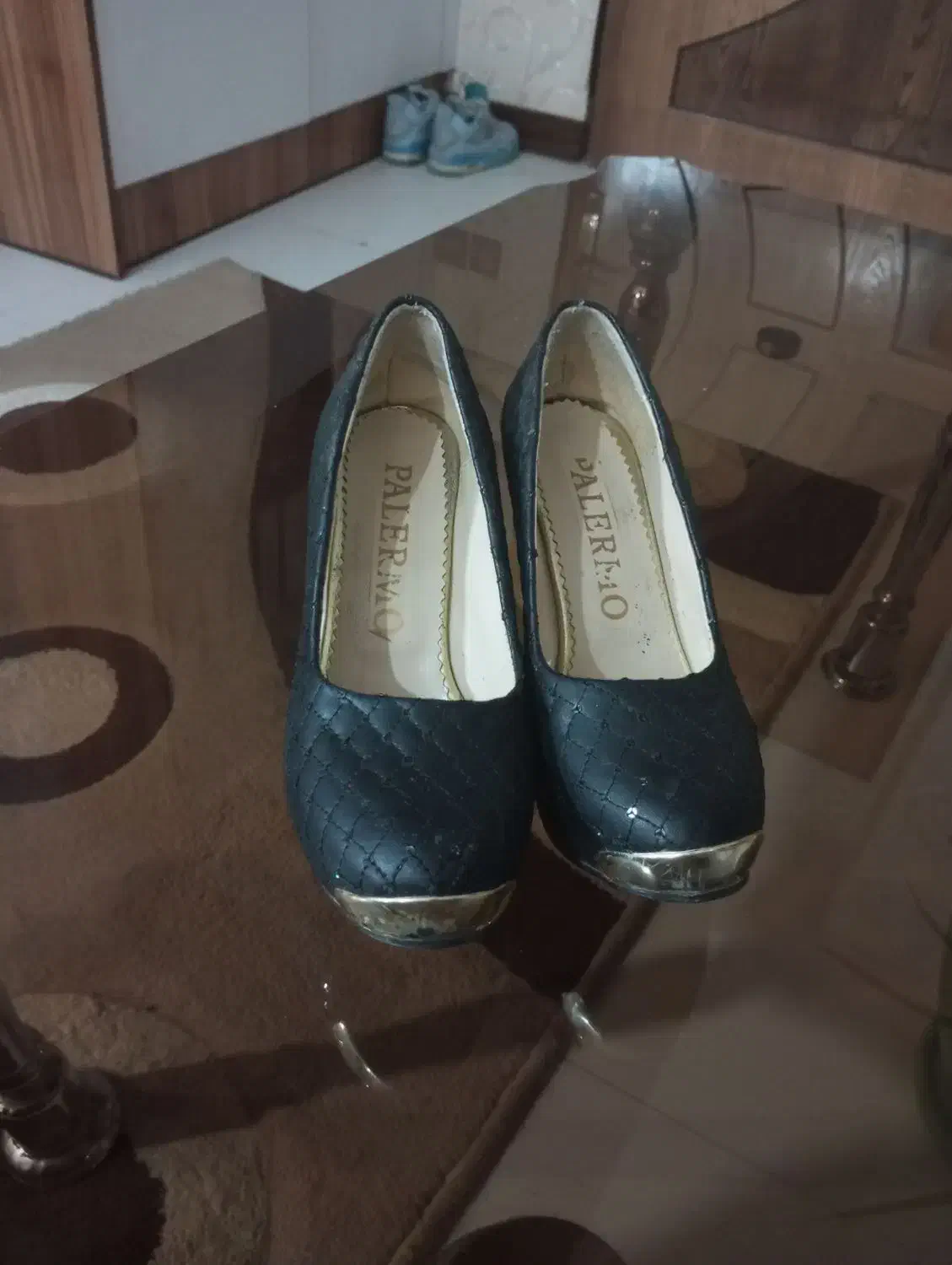 کفش مجلسی|کیف، کفش، کمربند|شاهین‌شهر, نبوت|دیوار